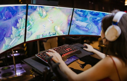 Best Ultrawide Monitors in 2026 – Work, Game, and Create Without Borders - Cevaton